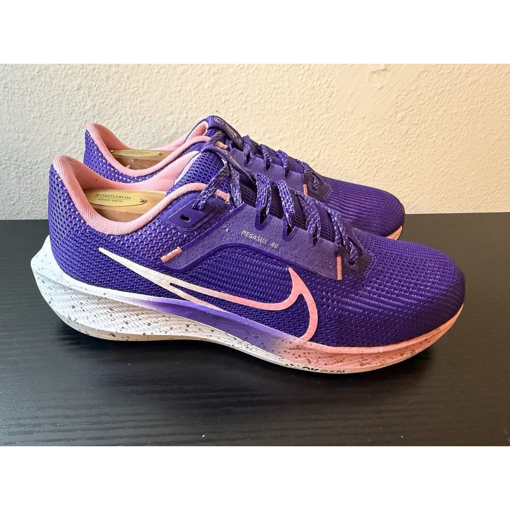Nike Air Zoom Pegasus 40 Women's Size 9.5 Purple Running Walking Training Shoes